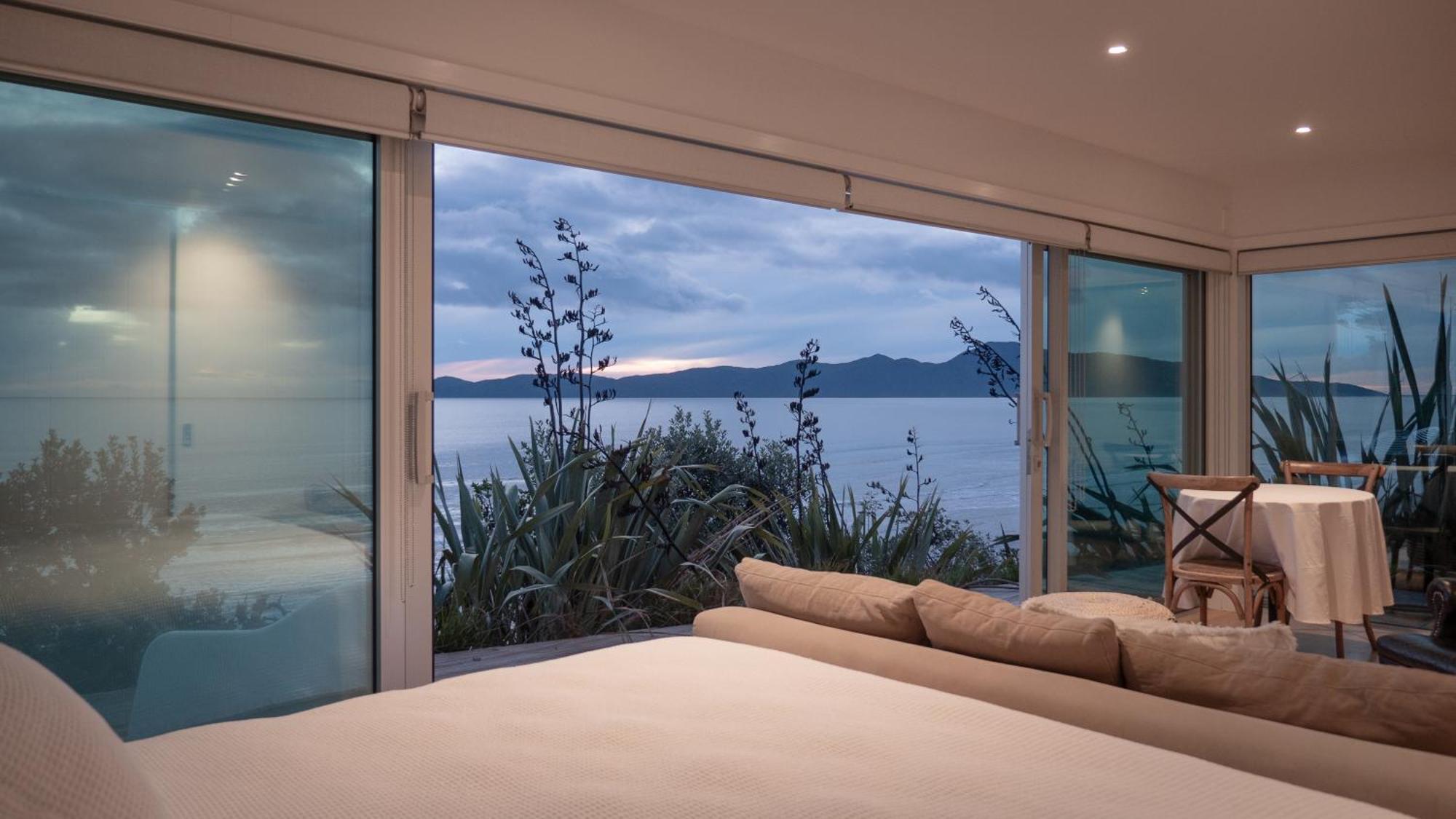 Seascapes Waterfront 3 Villa Paraparaumu Buitenkant foto
